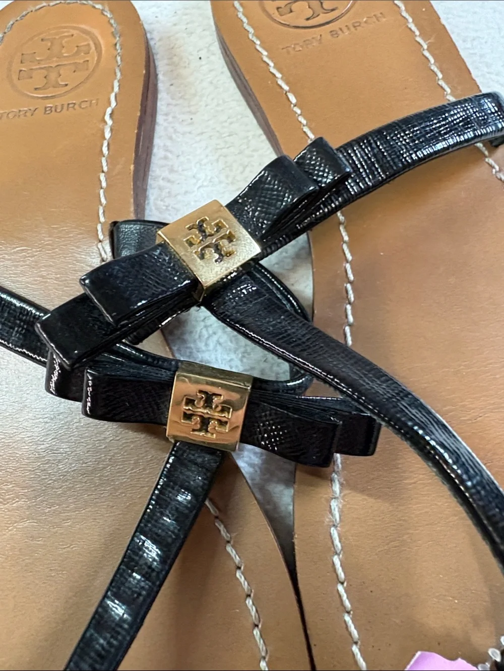 Tory Burch Black Patent Leather Bow Thong Sandals with Gold Logo